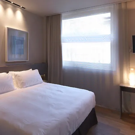 ポスタ デザイン ホテル