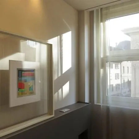 ポスタ デザイン ホテル コモ