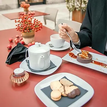 波斯塔设计酒店