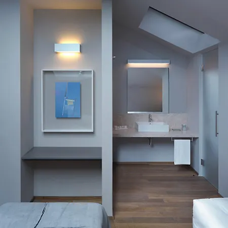 بوستا البوتيكي فندق كومو