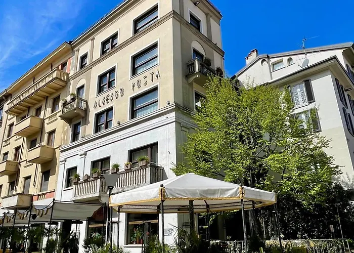 Posta Design 3* Como